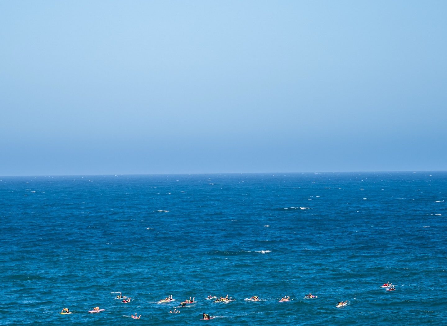 Torquay Beach — photograph by Santosh Bista